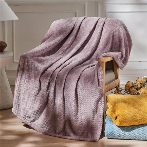 Super Soft Throw Blanket Light Purple Premium Silky Flannel Fleece - Picture 2 of 7